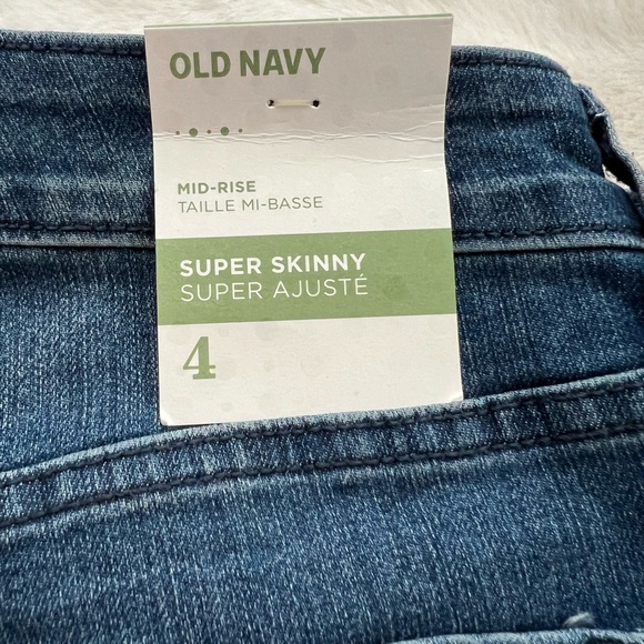 NWT Old Navy Size 4 super skinny jeans - Picture 2 of 5